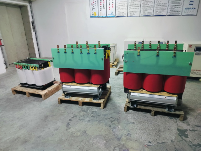 宜城KS11-1000KVA矿用变压器